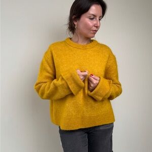 H&M Mustard Yellow Sweater